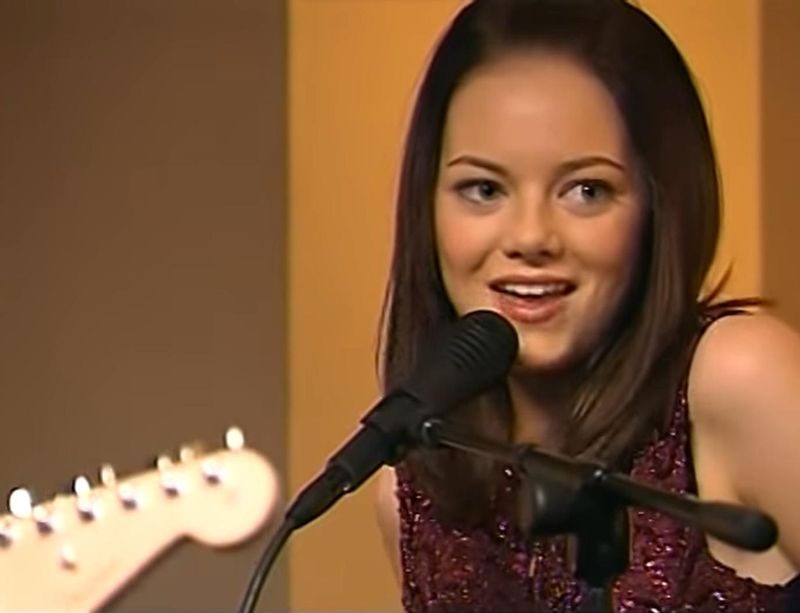 Emma Stone in The New Partridge Family