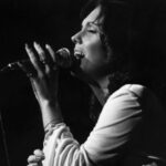 Top 10 Iconic Female Voices of the 1970s