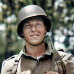Warriors of the Shadows: 4 WWII Heroes Who Defied the Odds